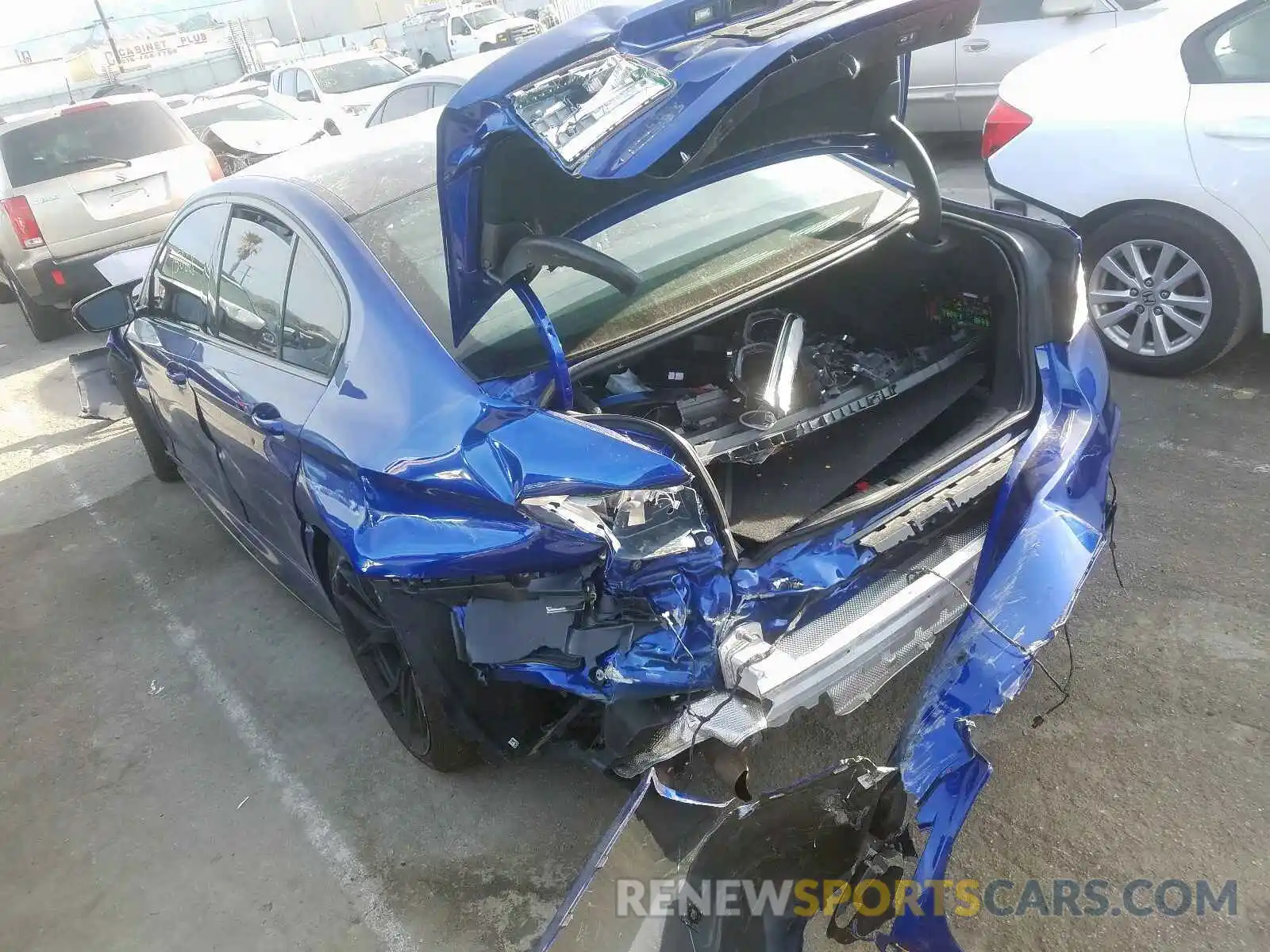 9 Photograph of a damaged car WBSJF0C51KB446720 BMW M5 2019