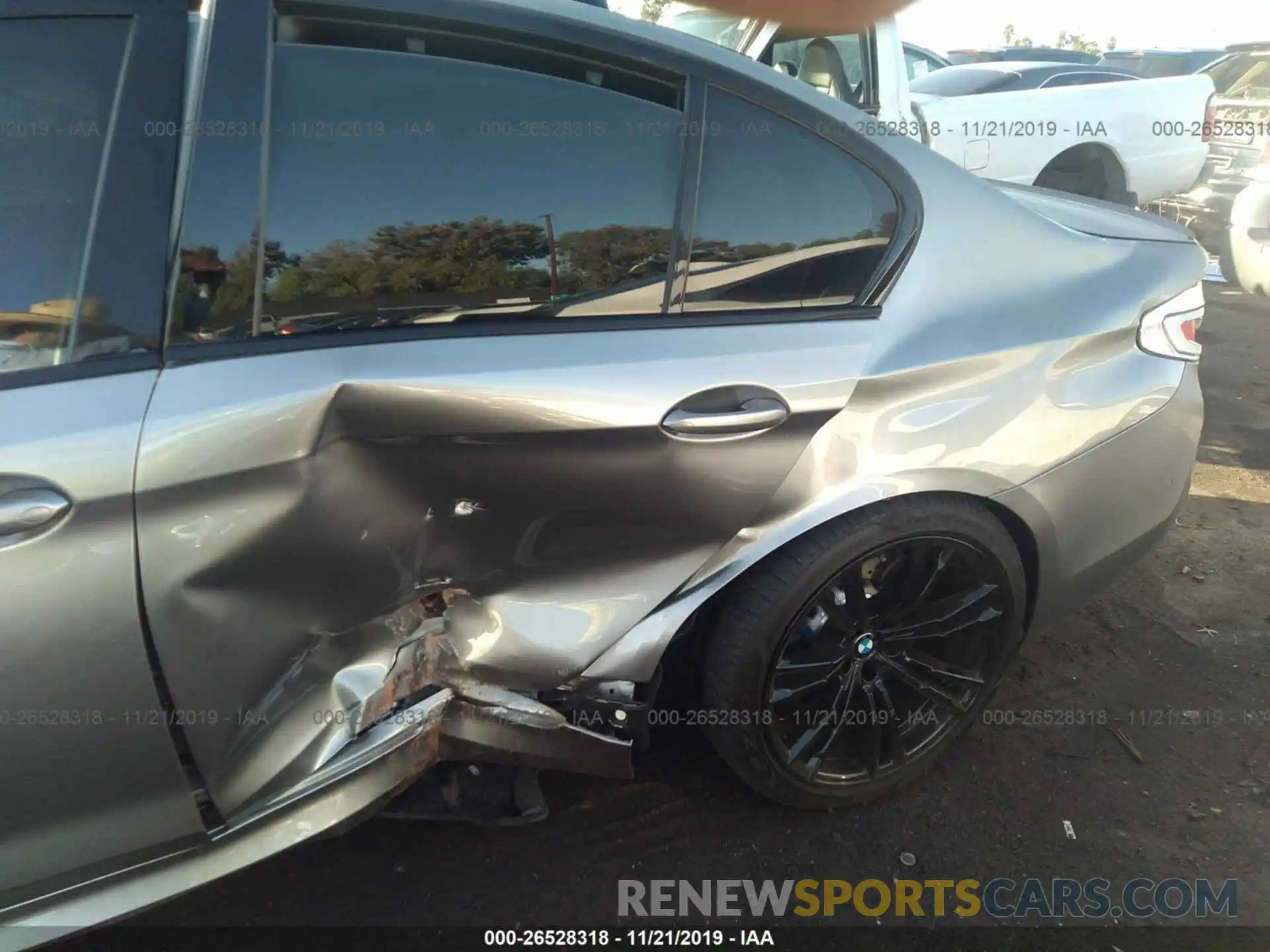 6 Photograph of a damaged car WBSJF0C51KB447690 BMW M5 2019