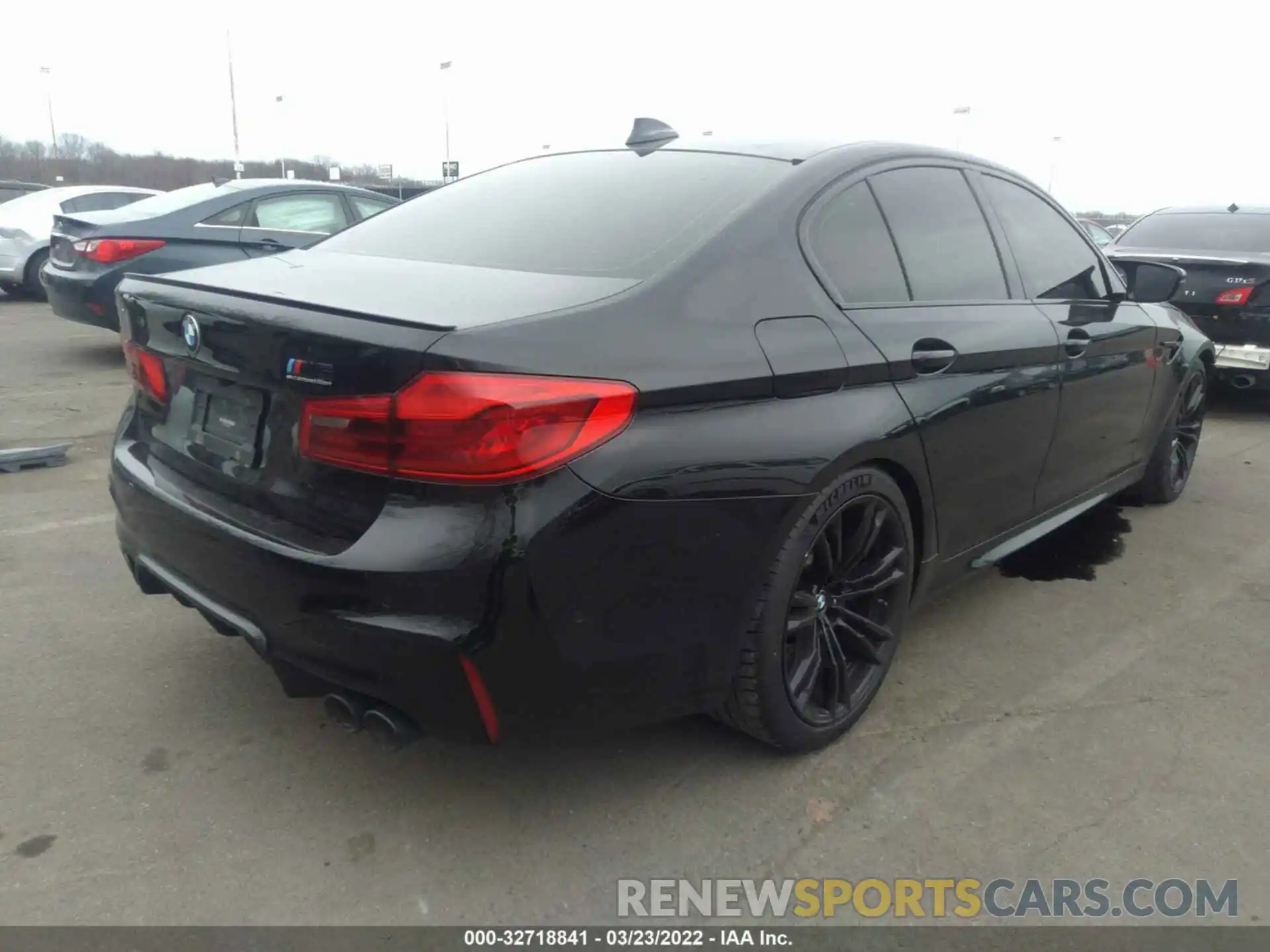 4 Photograph of a damaged car WBSJF0C52KB446726 BMW M5 2019