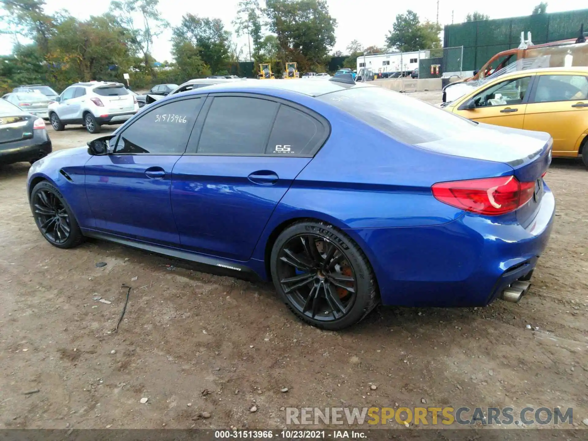 3 Photograph of a damaged car WBSJF0C52KB447570 BMW M5 2019