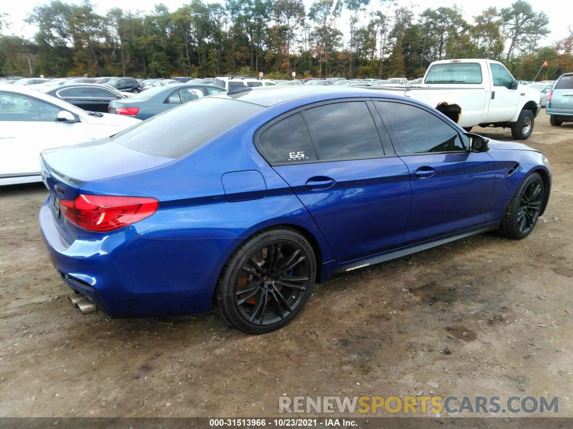 4 Photograph of a damaged car WBSJF0C52KB447570 BMW M5 2019