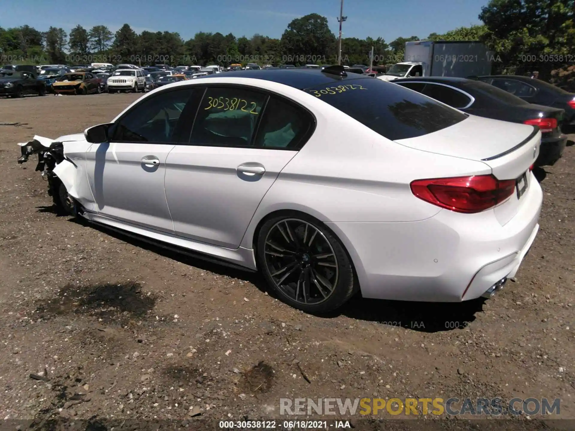 3 Photograph of a damaged car WBSJF0C52KB448461 BMW M5 2019