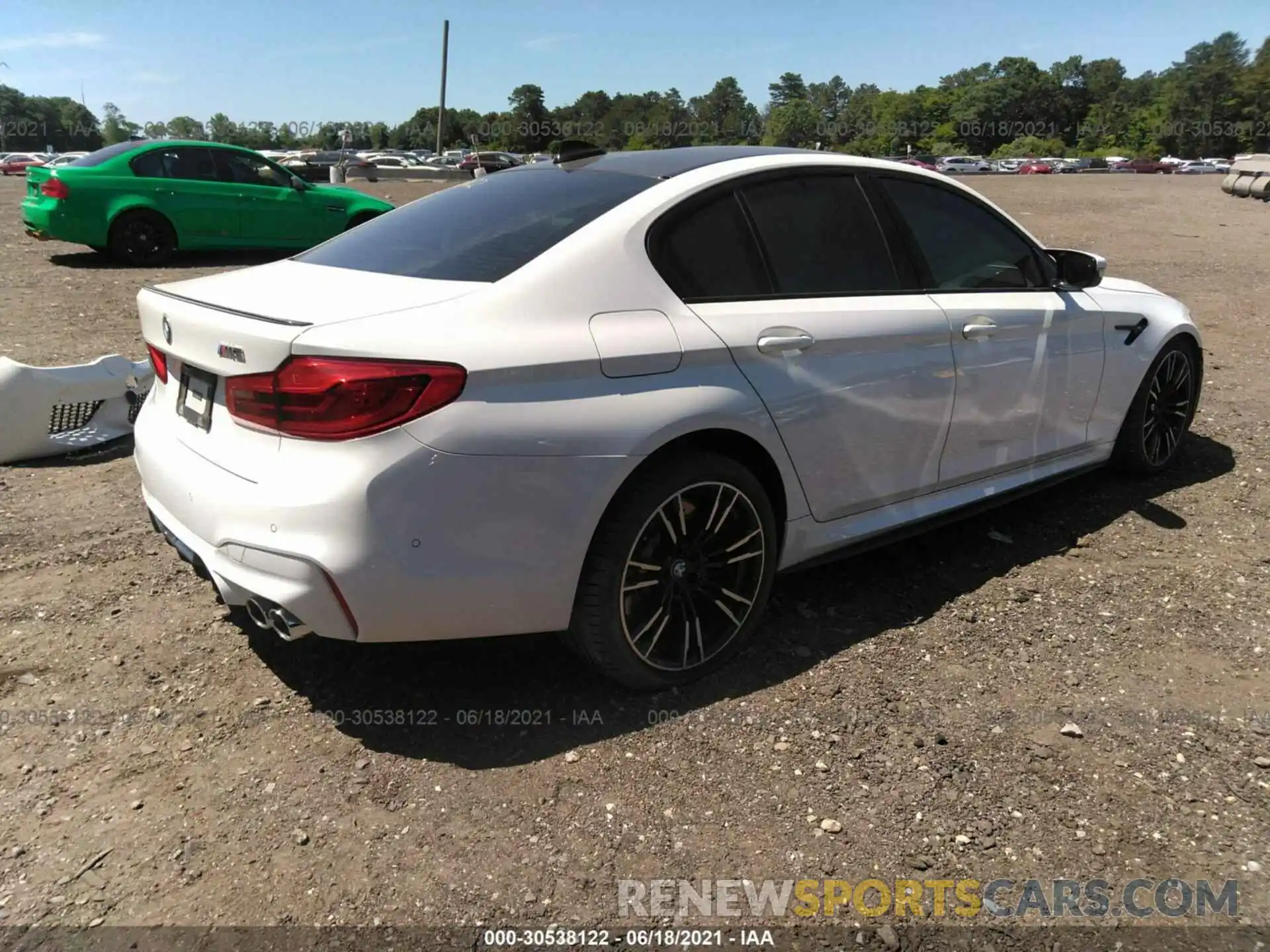 4 Photograph of a damaged car WBSJF0C52KB448461 BMW M5 2019