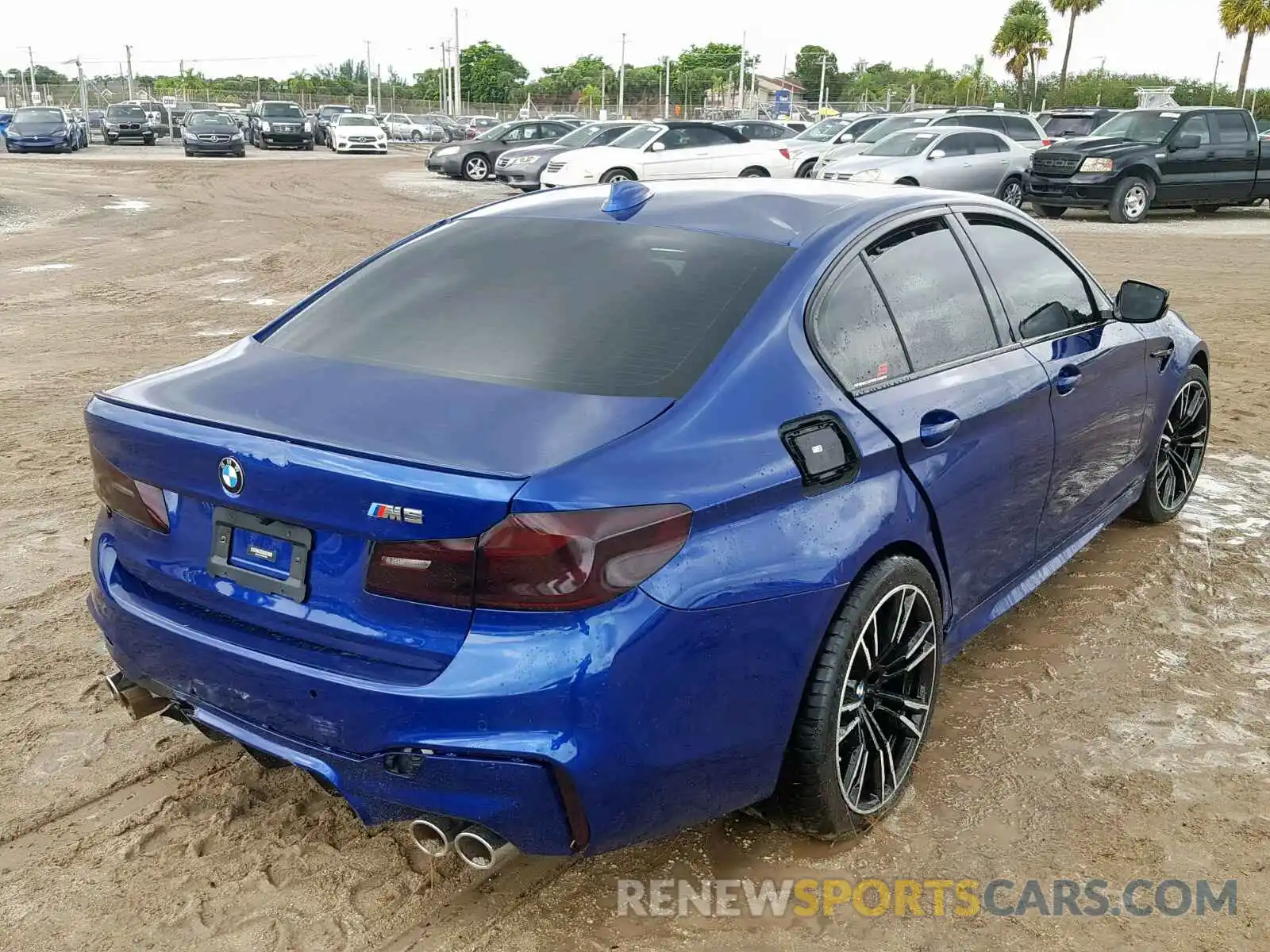 4 Photograph of a damaged car WBSJF0C53KB447884 BMW M5 2019