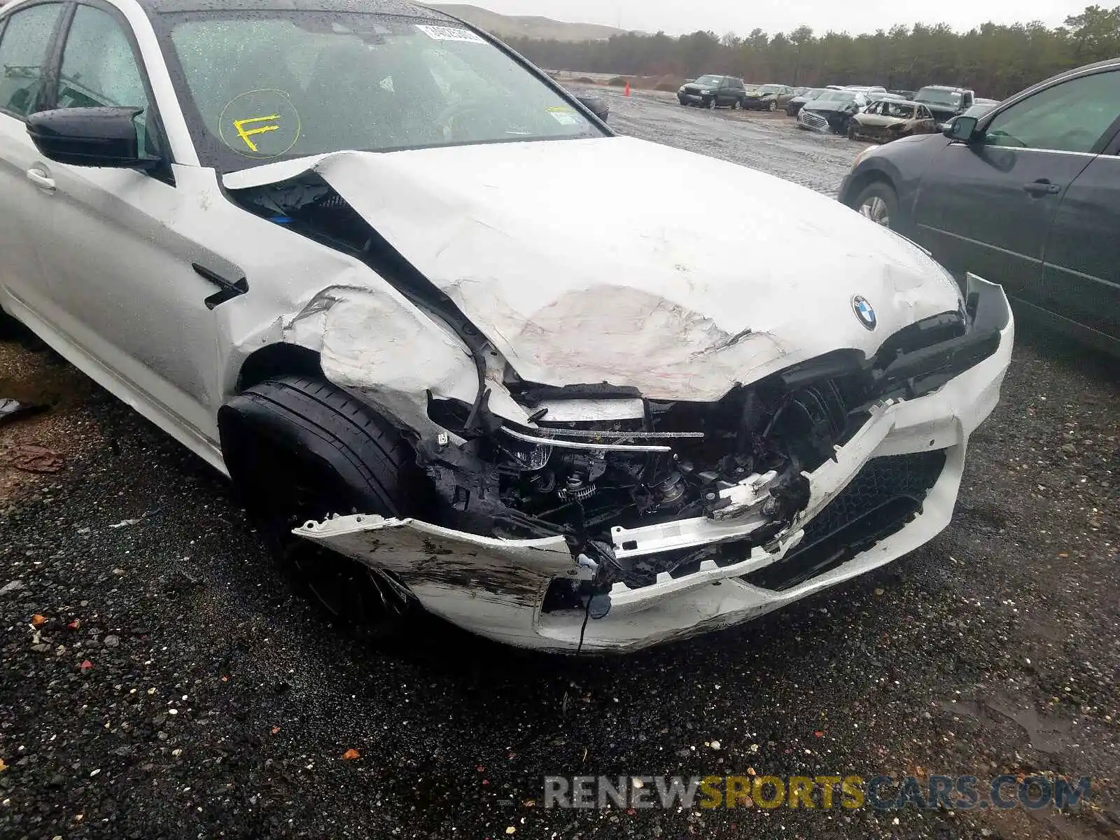9 Photograph of a damaged car WBSJF0C54KB285943 BMW M5 2019