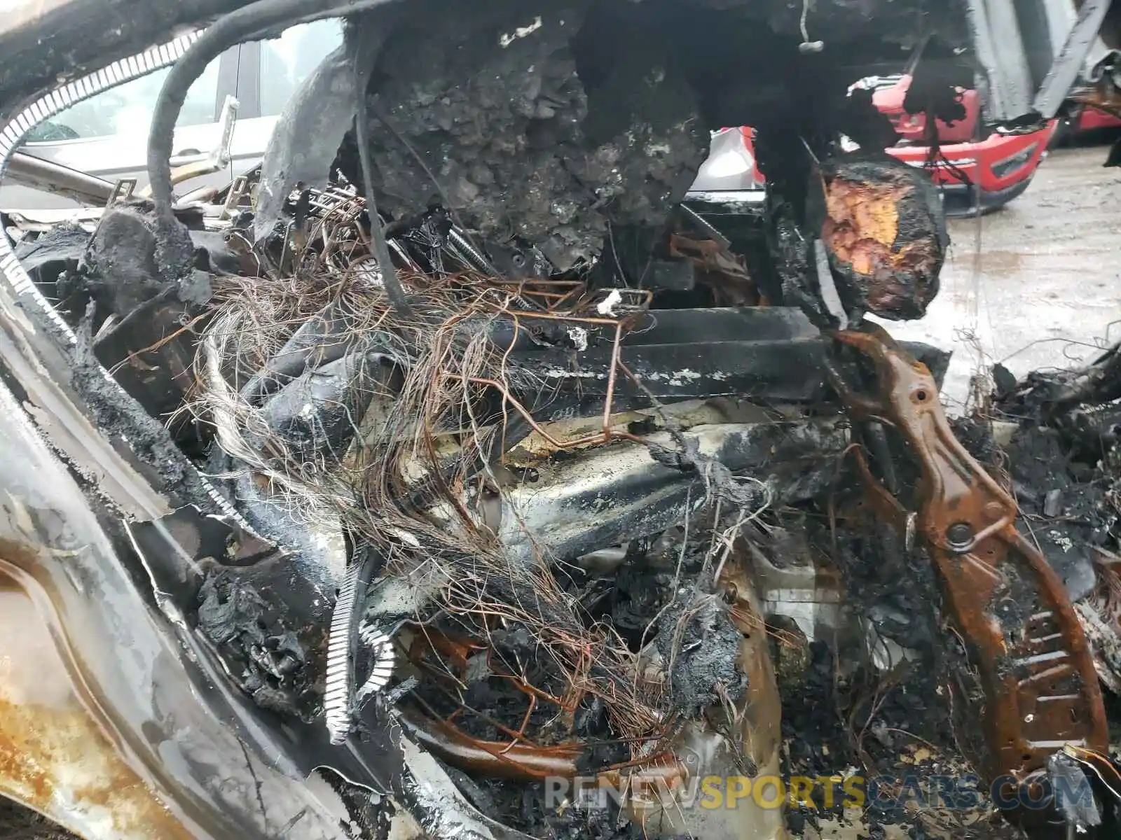 6 Фотография поврежденного автомобиля WBSJF0C54KB446775 BMW M5 2019