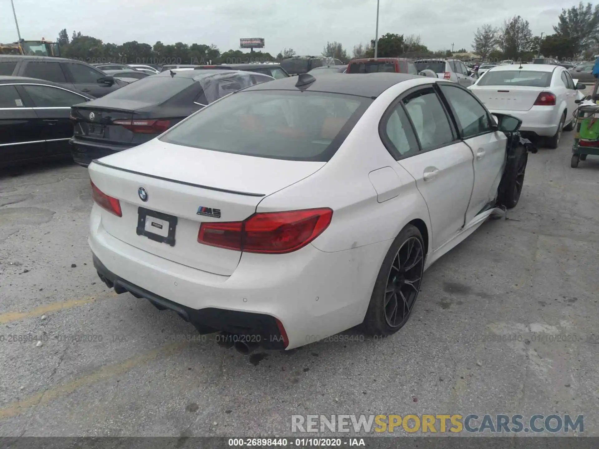 4 Photograph of a damaged car WBSJF0C54KB447005 BMW M5 2019