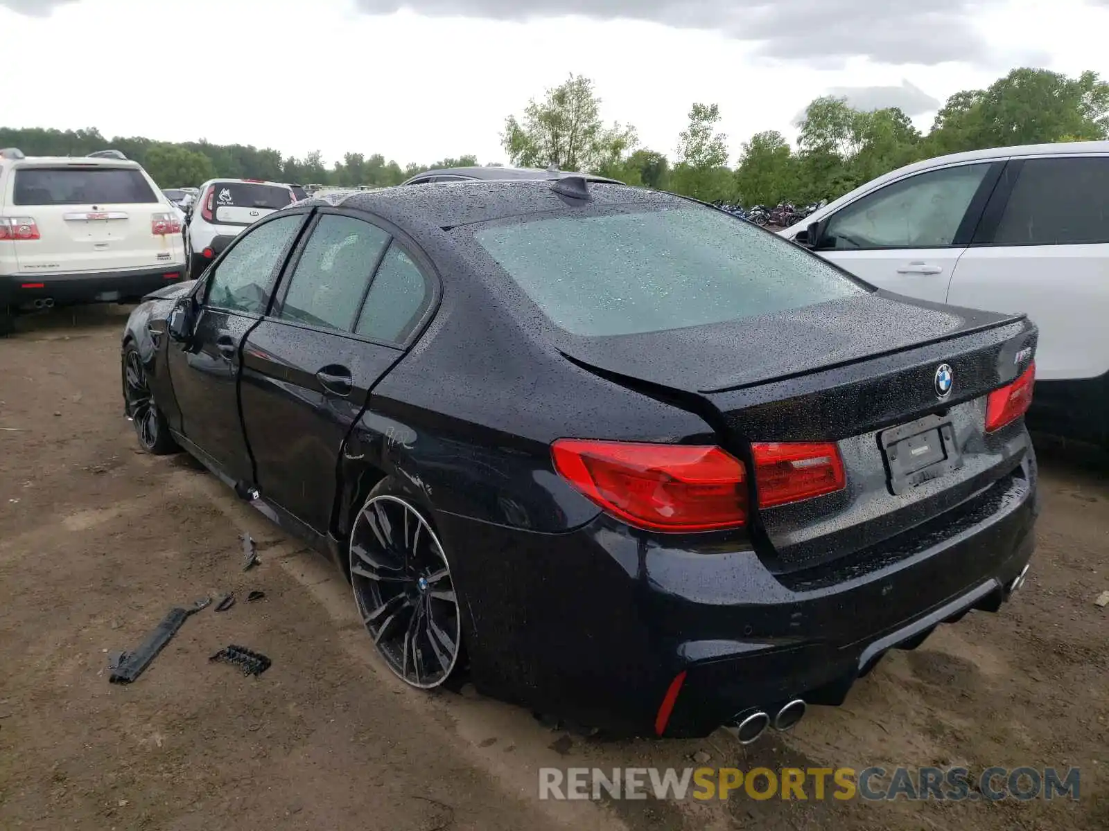 3 Photograph of a damaged car WBSJF0C54KB447652 BMW M5 2019