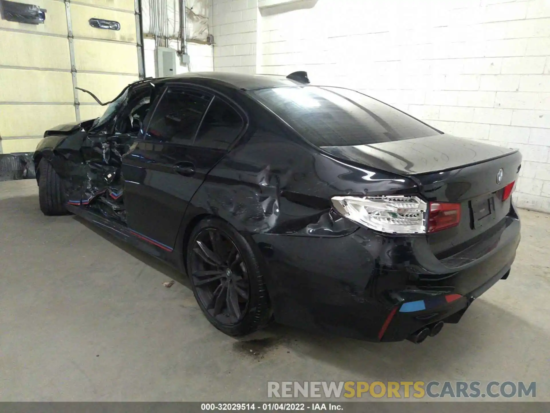 3 Photograph of a damaged car WBSJF0C54KB447988 BMW M5 2019