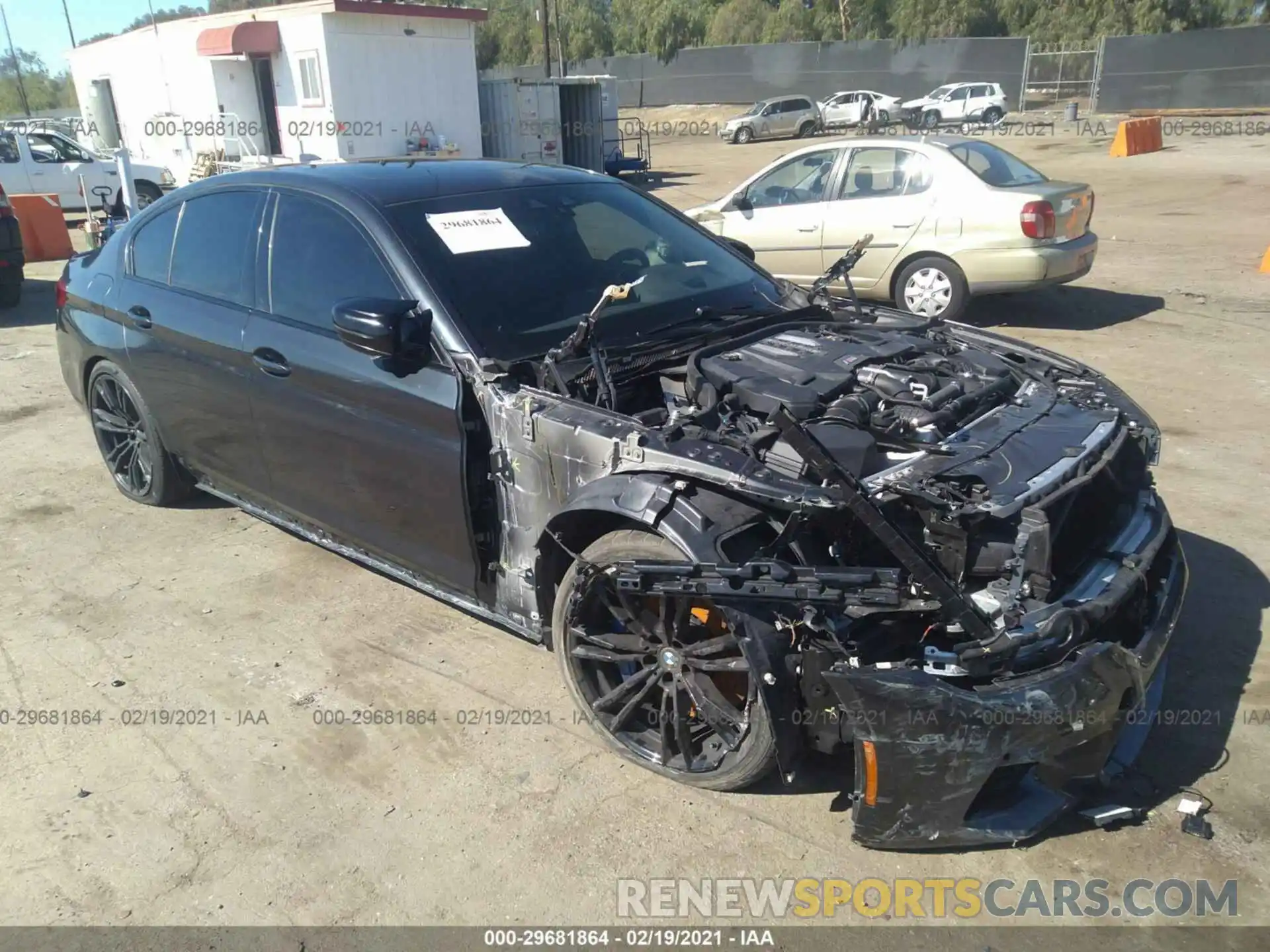 1 Фотография поврежденного автомобиля WBSJF0C54KB448011 BMW M5 2019