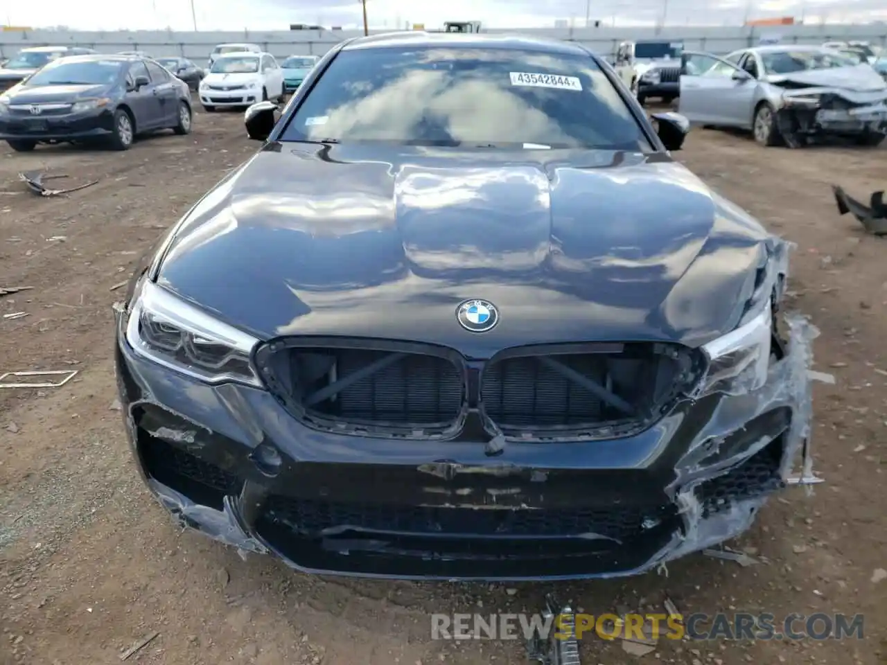 5 Photograph of a damaged car WBSJF0C54KB448526 BMW M5 2019