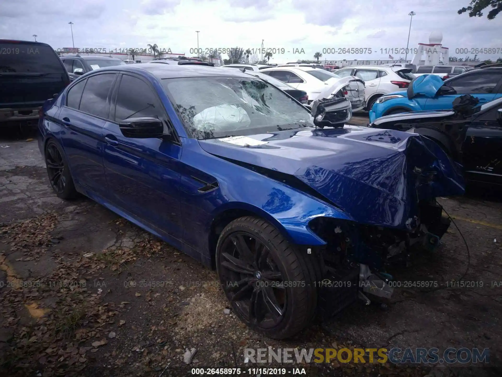 1 Фотография поврежденного автомобиля WBSJF0C54KB448591 BMW M5 2019