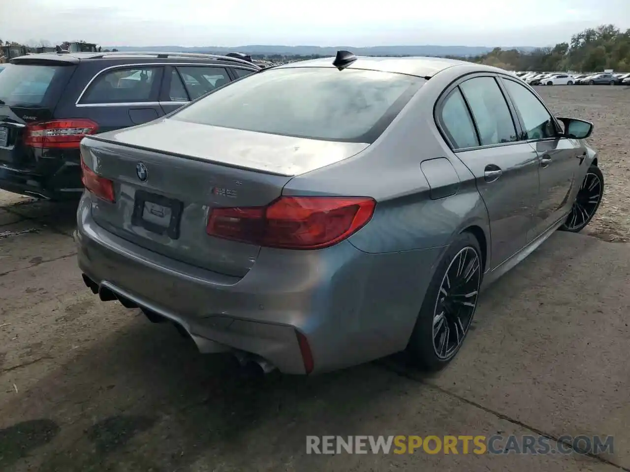 4 Photograph of a damaged car WBSJF0C55KB448342 BMW M5 2019