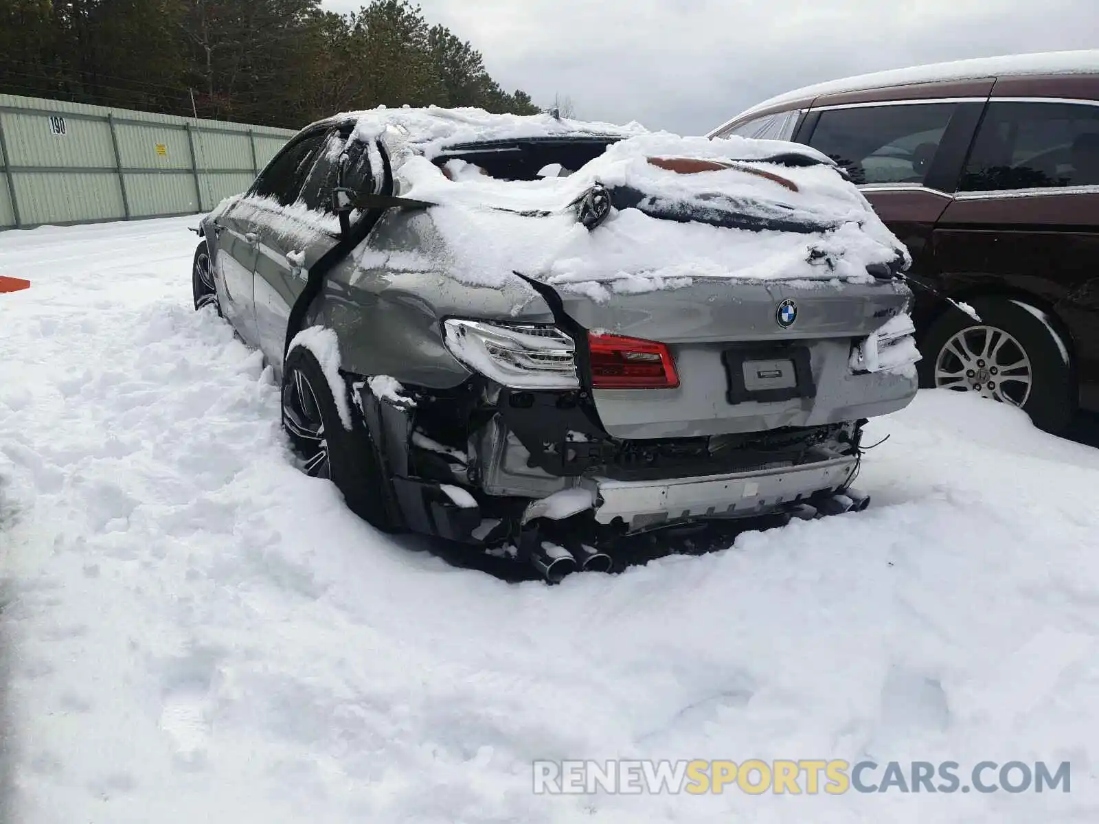 3 Photograph of a damaged car WBSJF0C56KB447698 BMW M5 2019