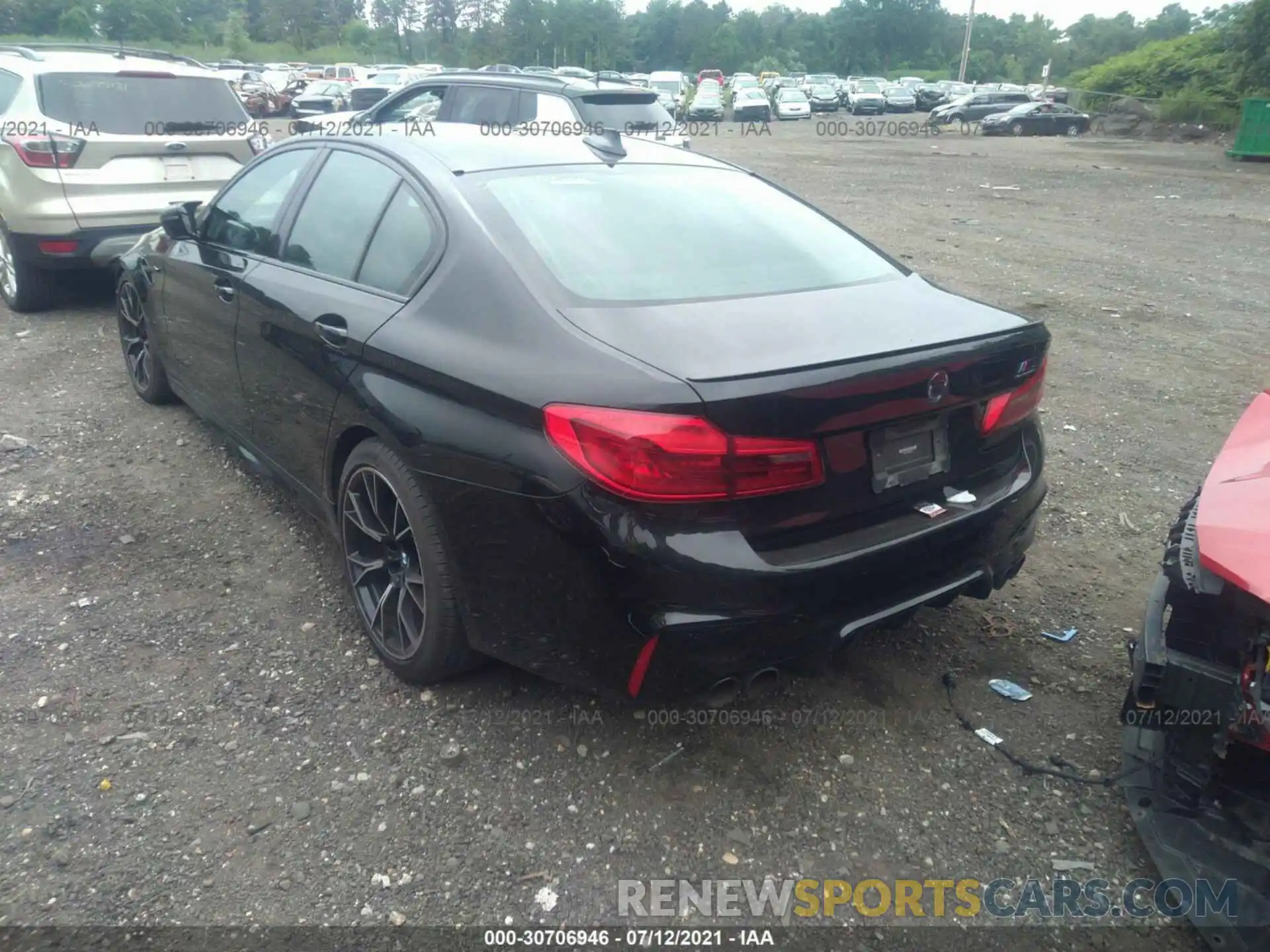 3 Photograph of a damaged car WBSJF0C56KB447877 BMW M5 2019