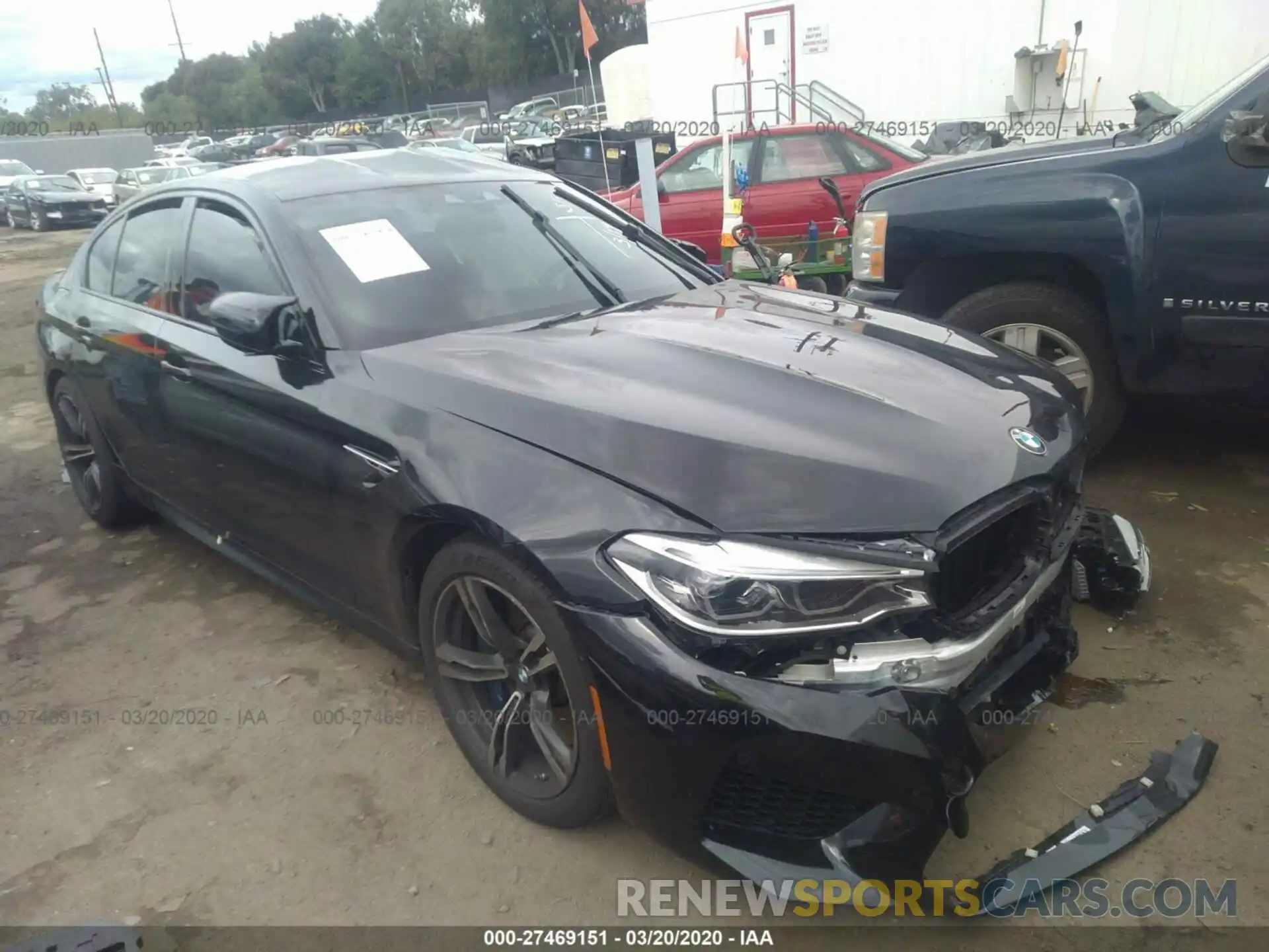 1 Фотография поврежденного автомобиля WBSJF0C56KB448379 BMW M5 2019