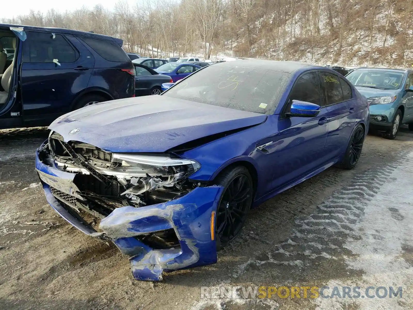 2 Фотография поврежденного автомобиля WBSJF0C57KB284186 BMW M5 2019