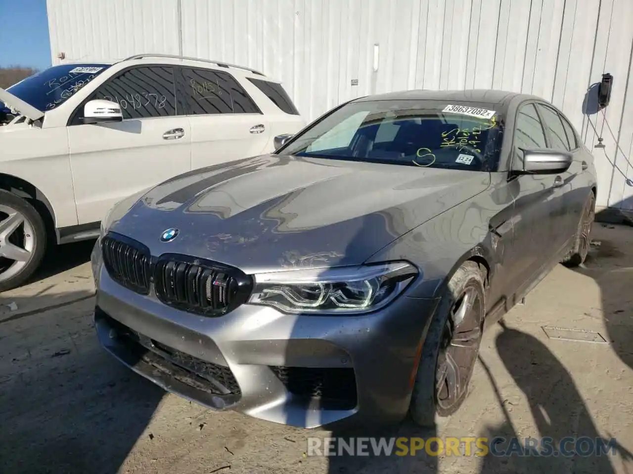 2 Photograph of a damaged car WBSJF0C57KB447631 BMW M5 2019