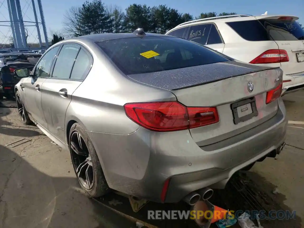 3 Photograph of a damaged car WBSJF0C57KB447631 BMW M5 2019