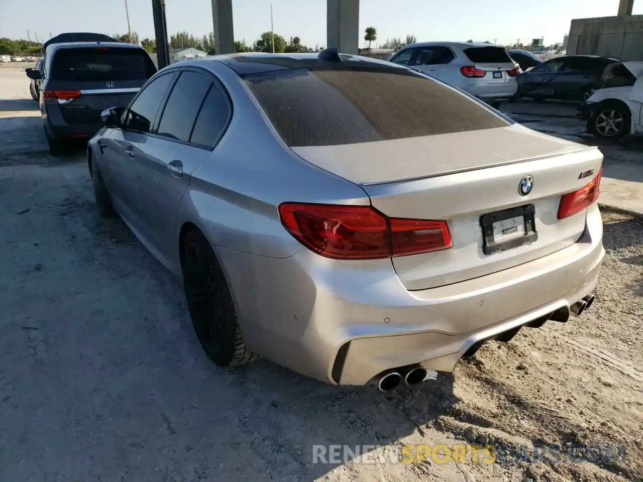 3 Photograph of a damaged car WBSJF0C57KB448150 BMW M5 2019