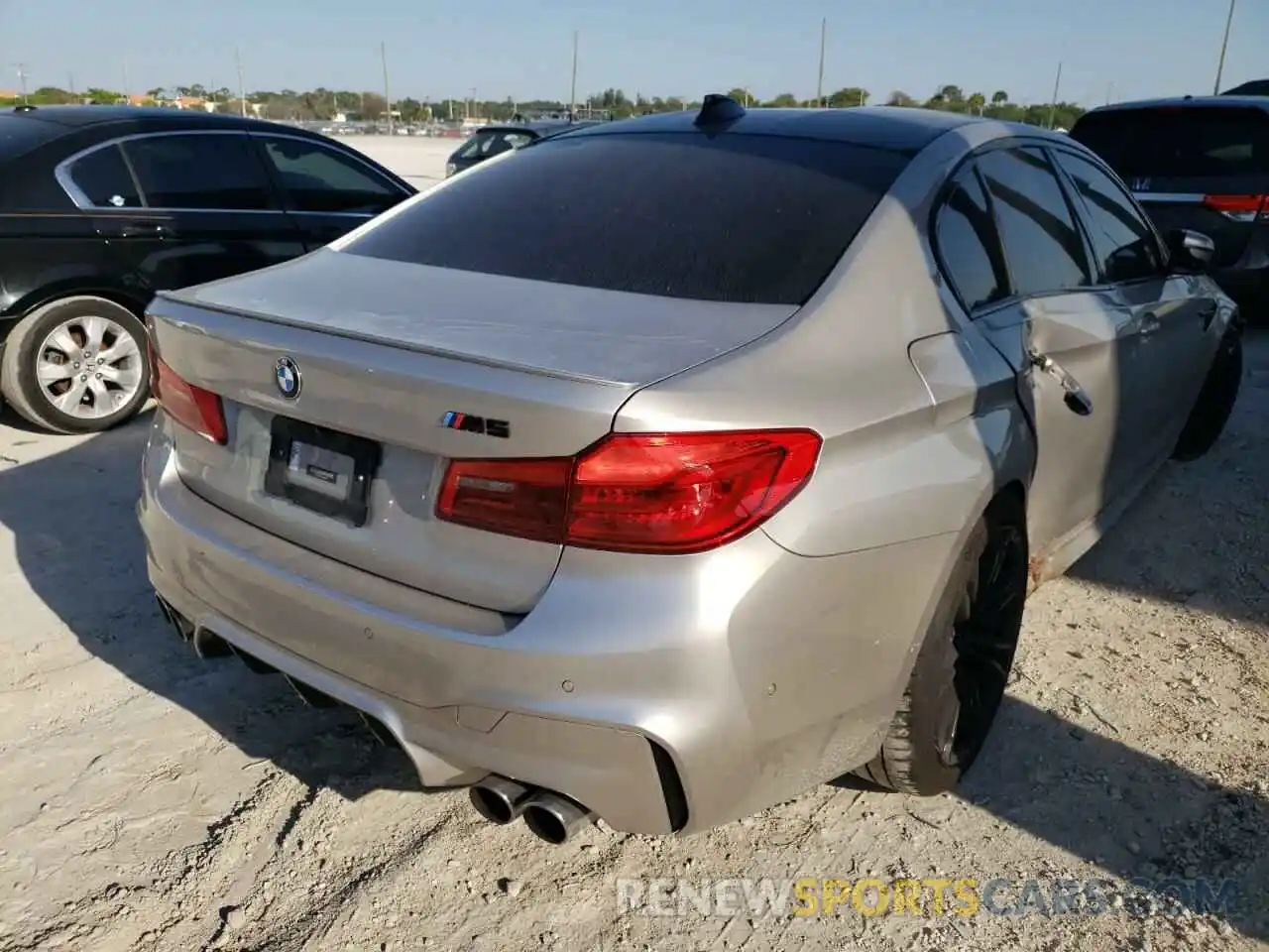 4 Photograph of a damaged car WBSJF0C57KB448150 BMW M5 2019