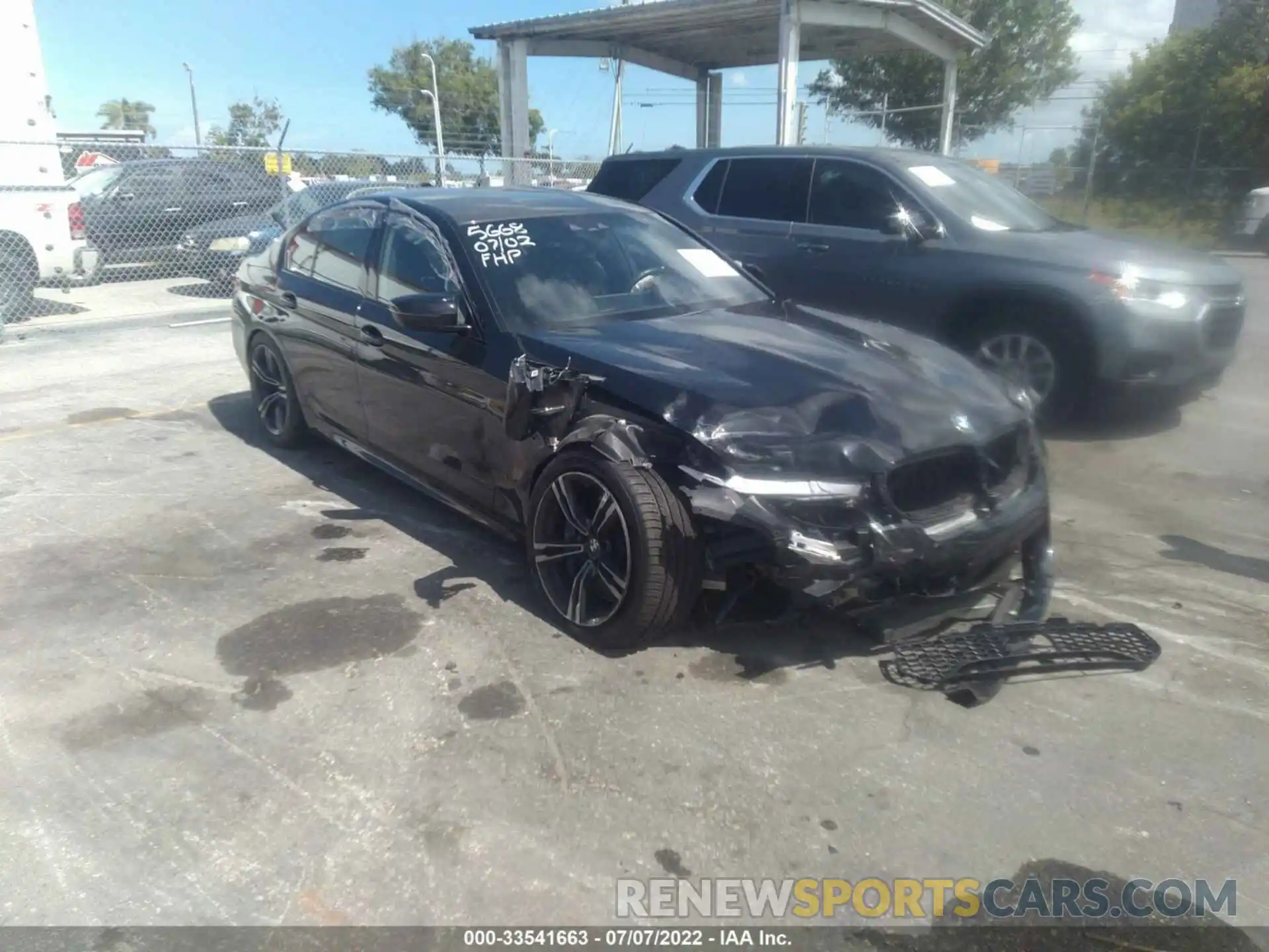 1 Photograph of a damaged car WBSJF0C58KB285668 BMW M5 2019