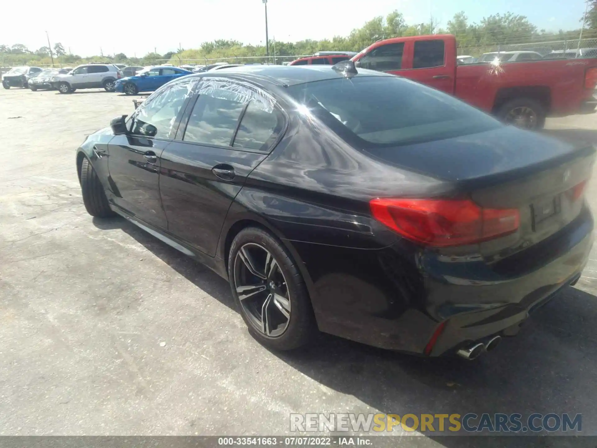 3 Photograph of a damaged car WBSJF0C58KB285668 BMW M5 2019