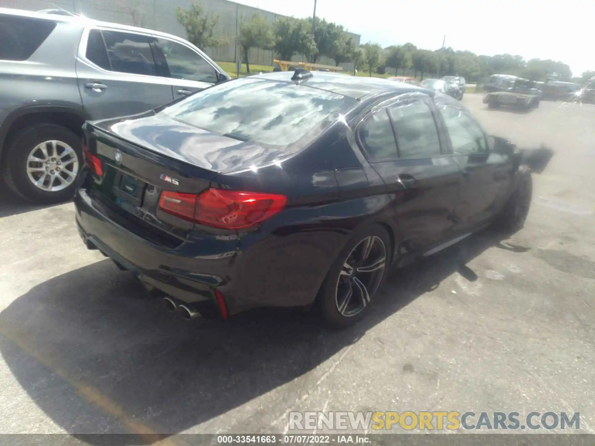 4 Photograph of a damaged car WBSJF0C58KB285668 BMW M5 2019