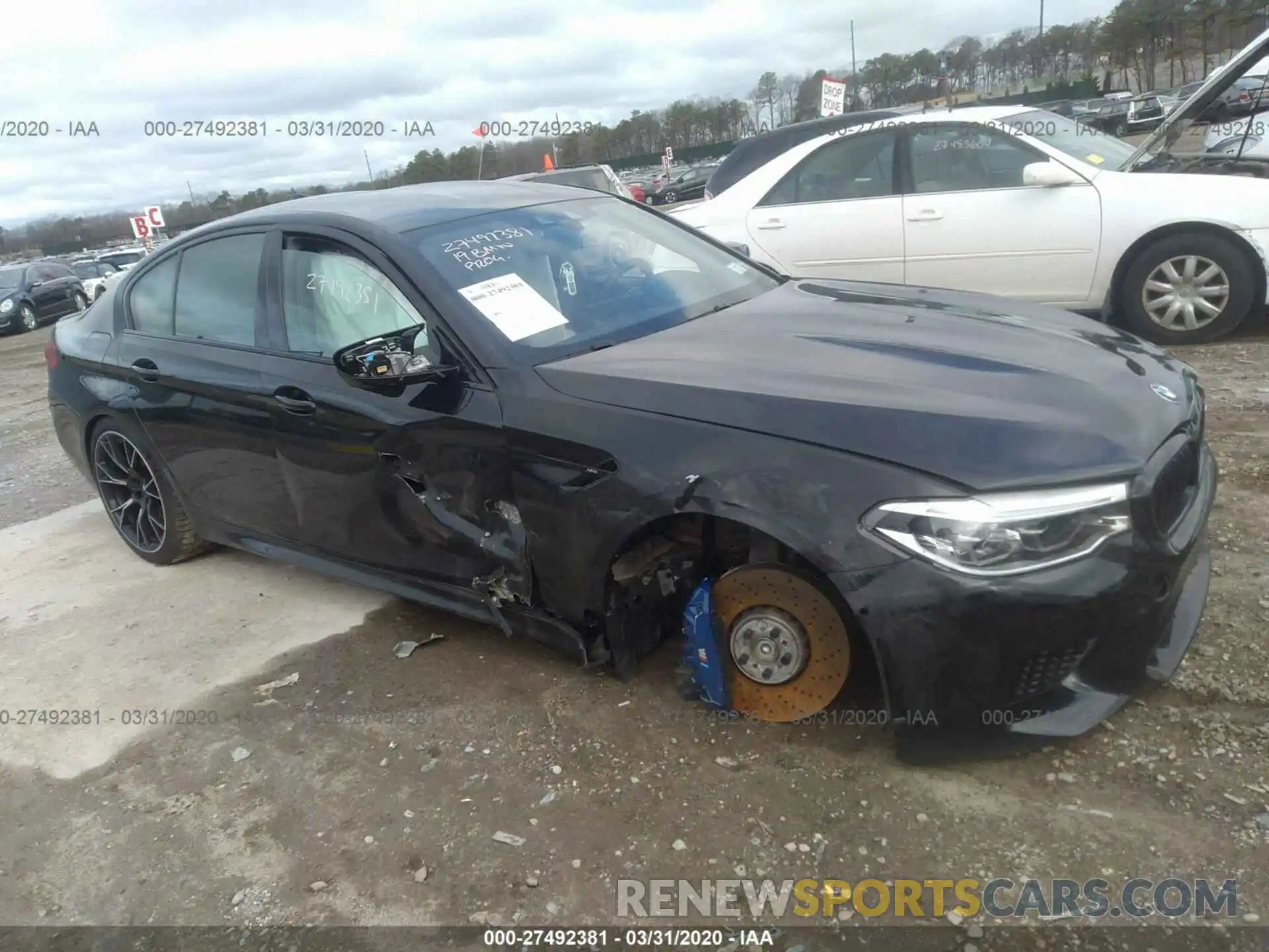 1 Photograph of a damaged car WBSJF0C58KB285931 BMW M5 2019