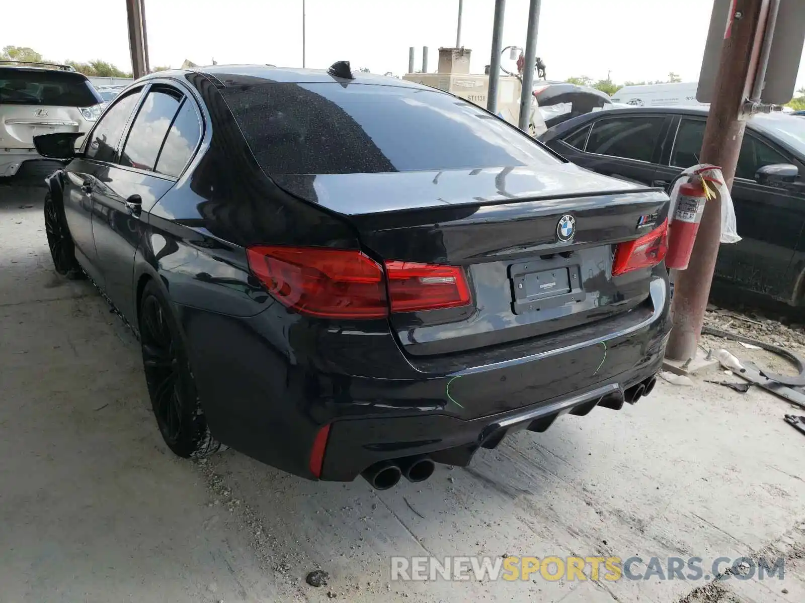 3 Photograph of a damaged car WBSJF0C58KB447105 BMW M5 2019