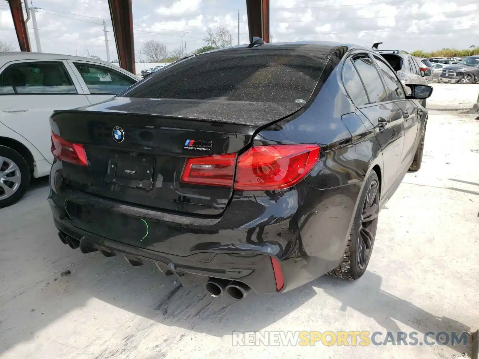 4 Photograph of a damaged car WBSJF0C58KB447105 BMW M5 2019