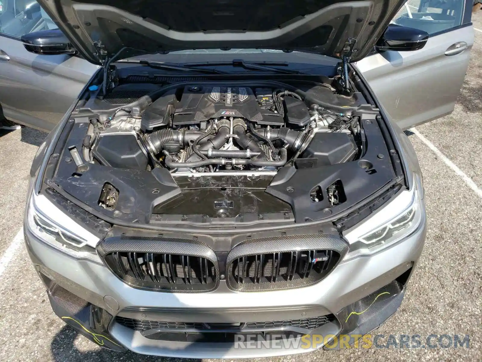 7 Фотография поврежденного автомобиля WBSJF0C58KB448089 BMW M5 2019