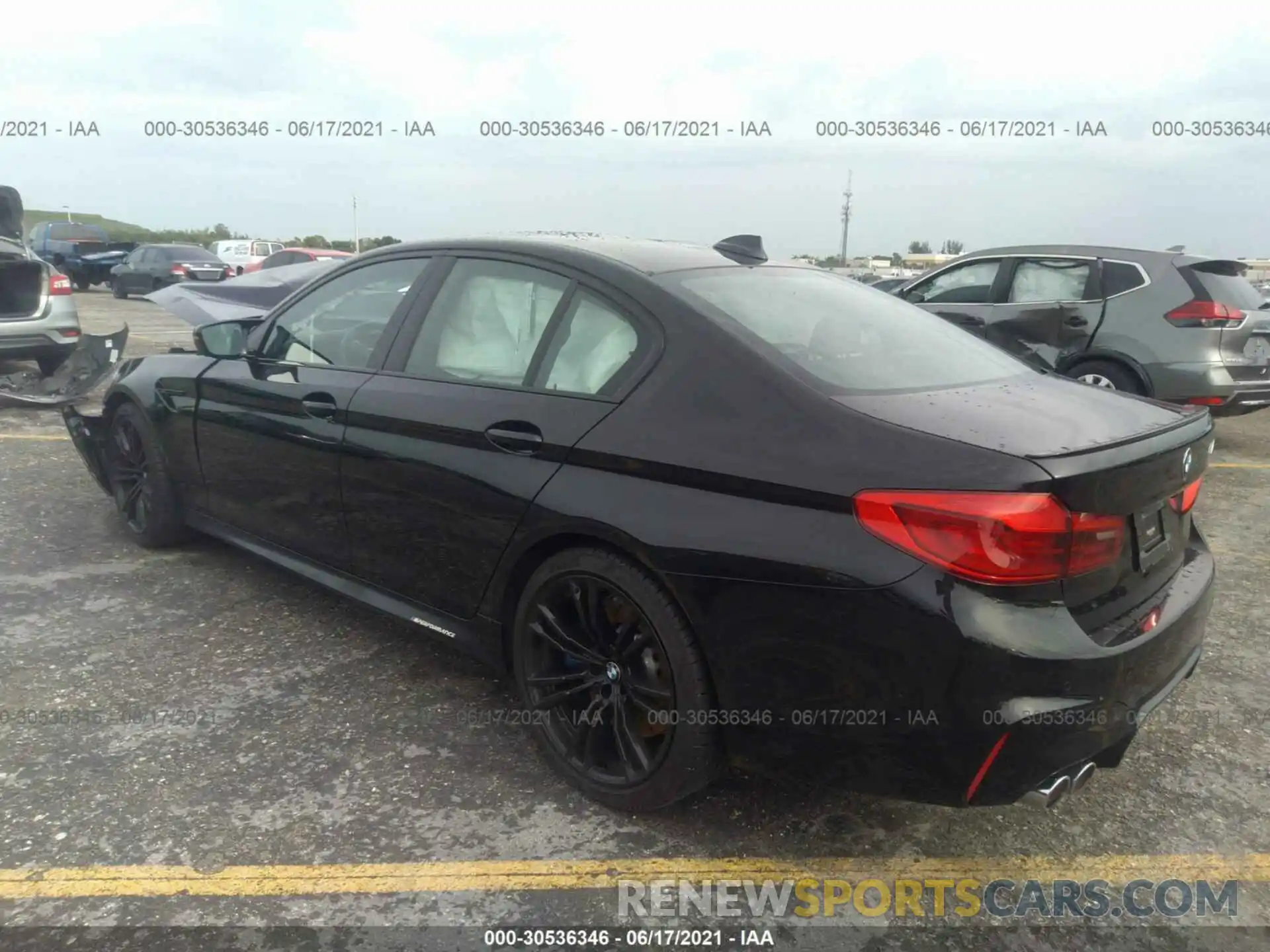 3 Photograph of a damaged car WBSJF0C58KB448139 BMW M5 2019