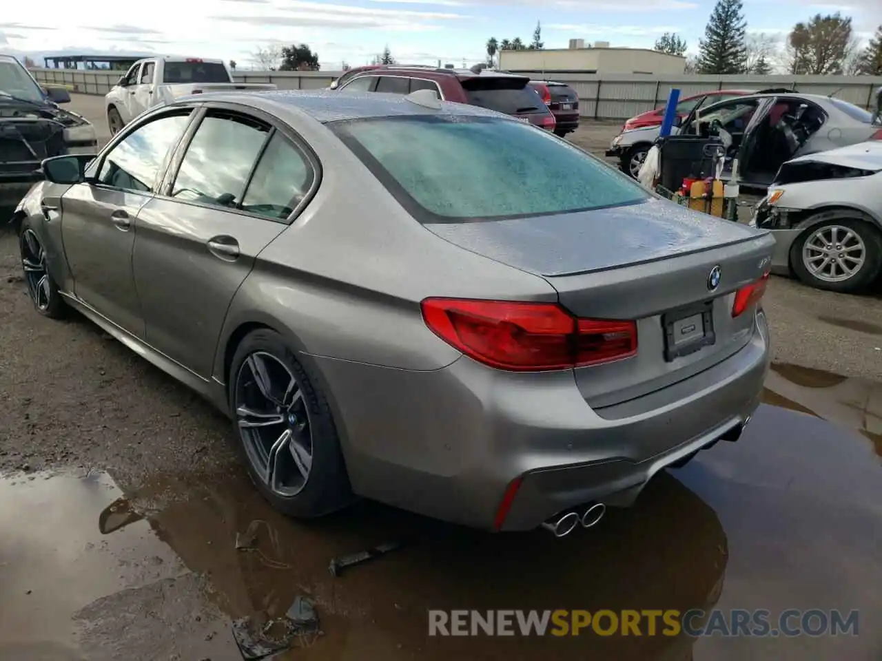 3 Photograph of a damaged car WBSJF0C59KB284917 BMW M5 2019