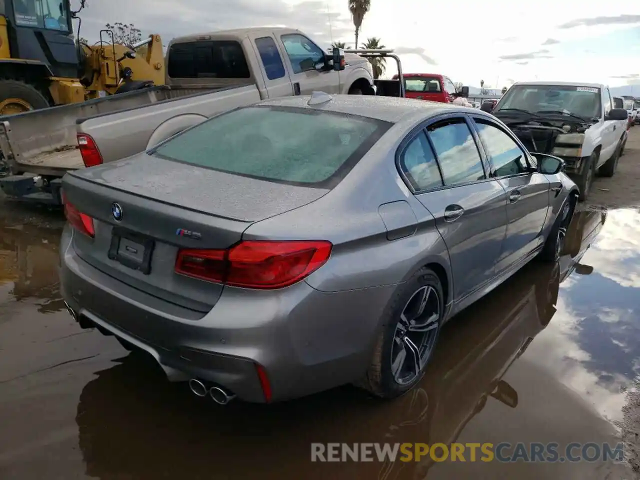 4 Photograph of a damaged car WBSJF0C59KB284917 BMW M5 2019