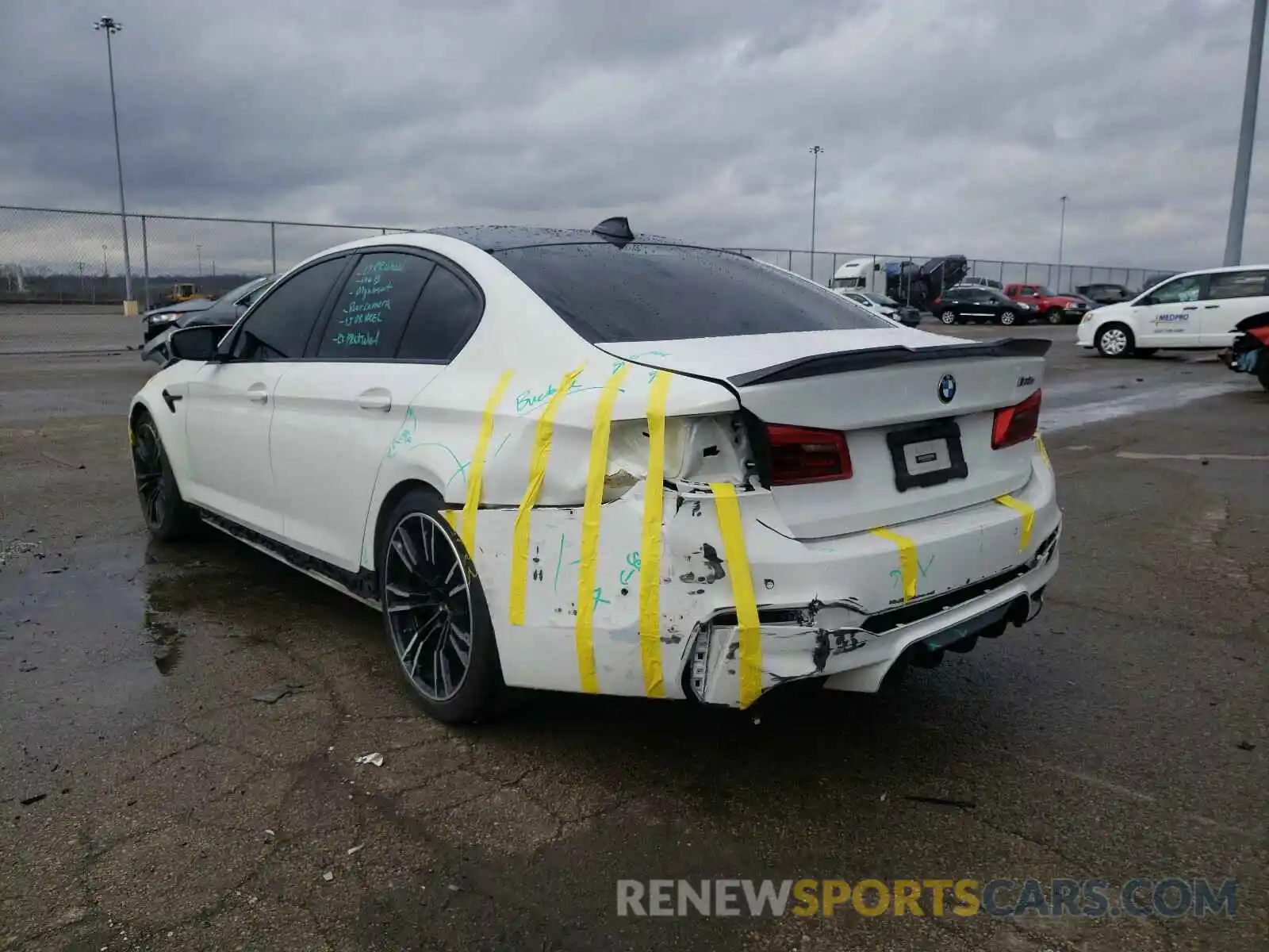 3 Фотография поврежденного автомобиля WBSJF0C59KB284934 BMW M5 2019