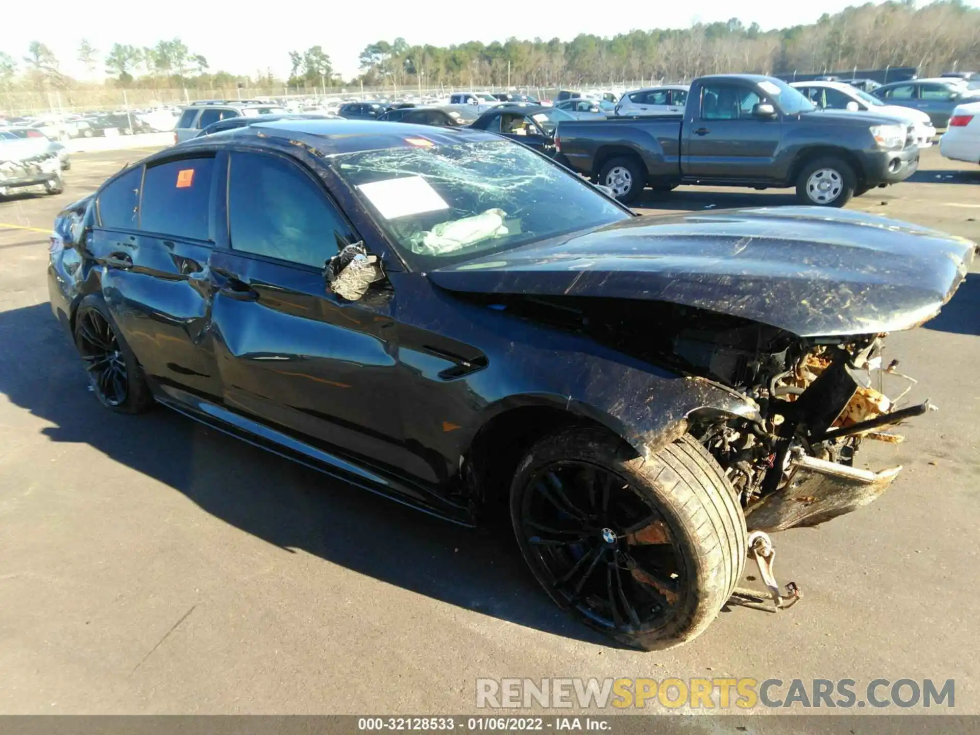 1 Photograph of a damaged car WBSJF0C59KB285825 BMW M5 2019