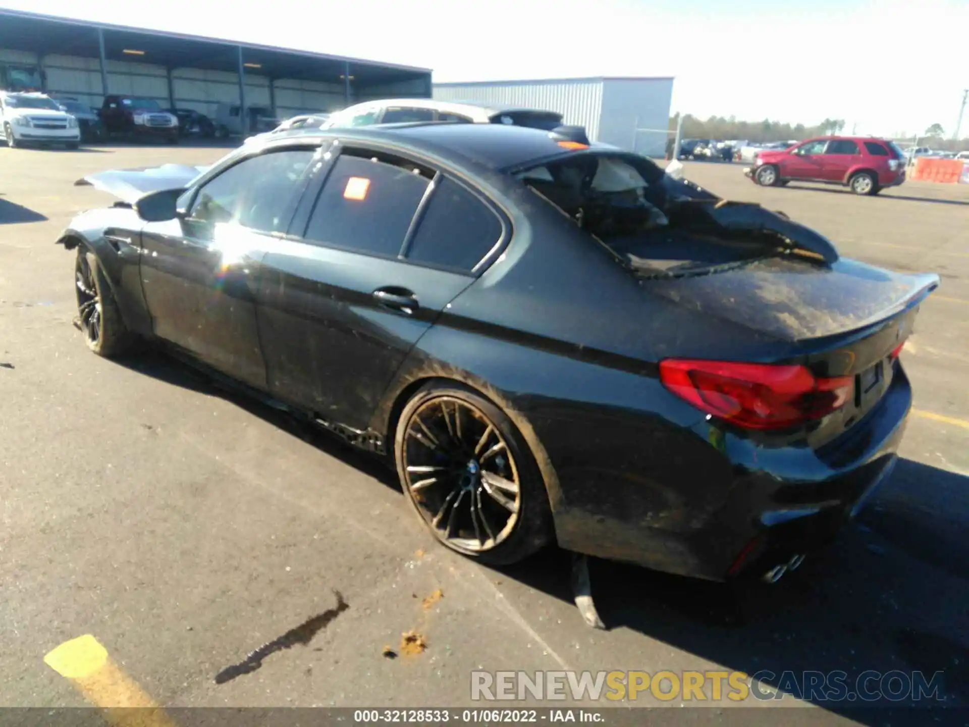 3 Photograph of a damaged car WBSJF0C59KB285825 BMW M5 2019