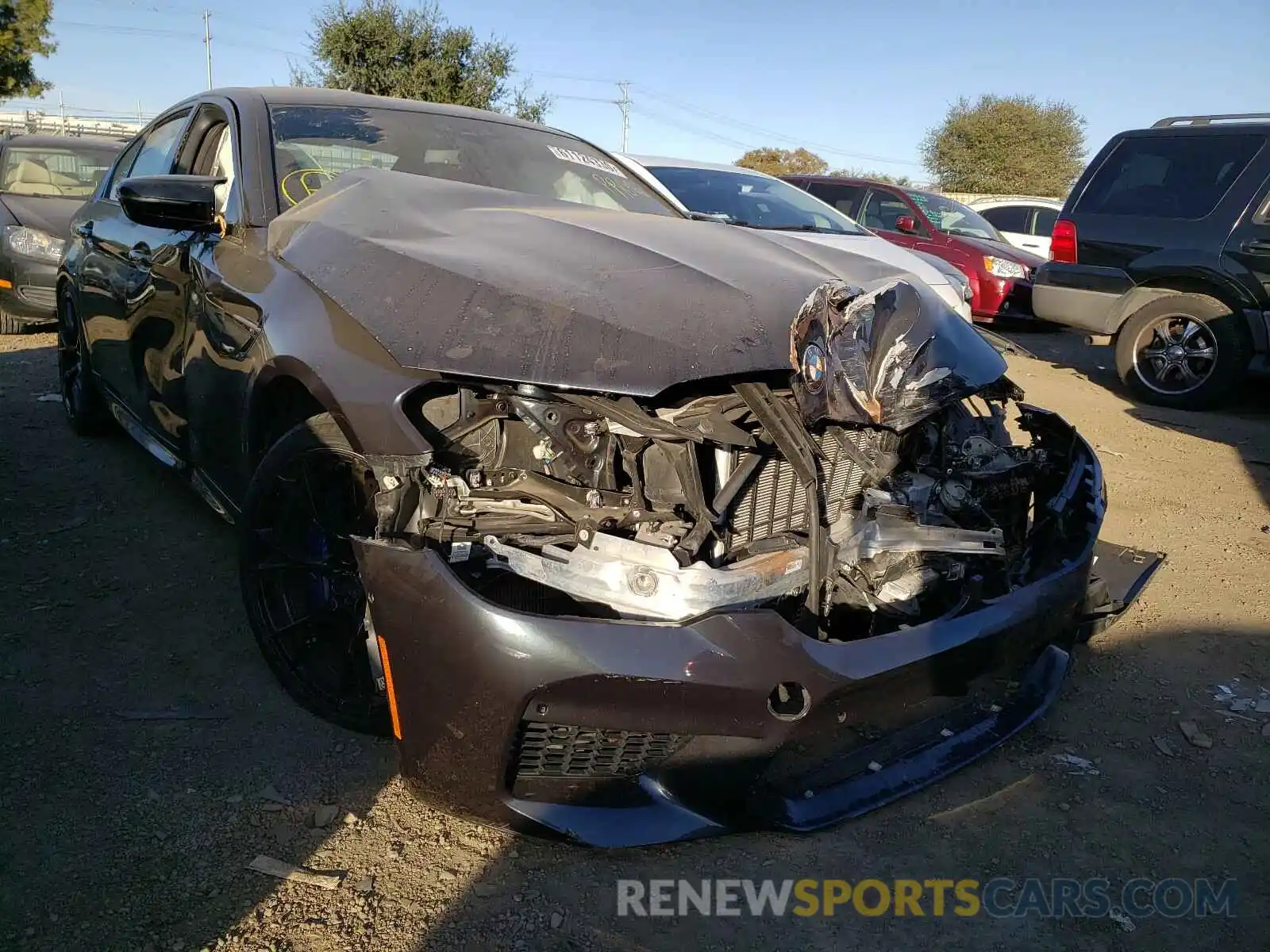 1 Photograph of a damaged car WBSJF0C5XKB285137 BMW M5 2019