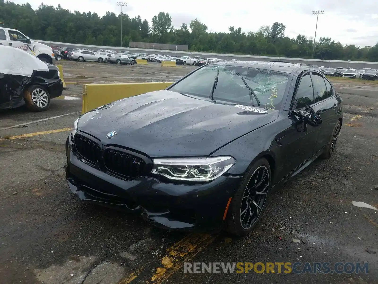 2 Photograph of a damaged car WBSJF0C5XKB448028 BMW M5 2019