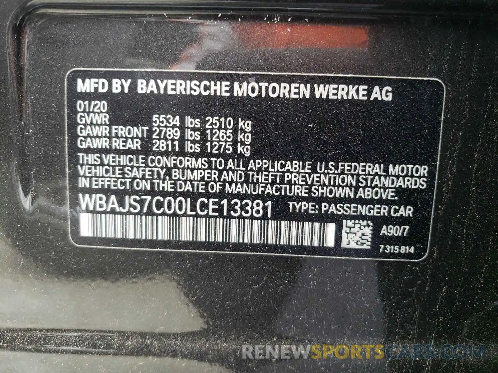 10 Photograph of a damaged car WBAJS7C00LCE13381 BMW M5 2020