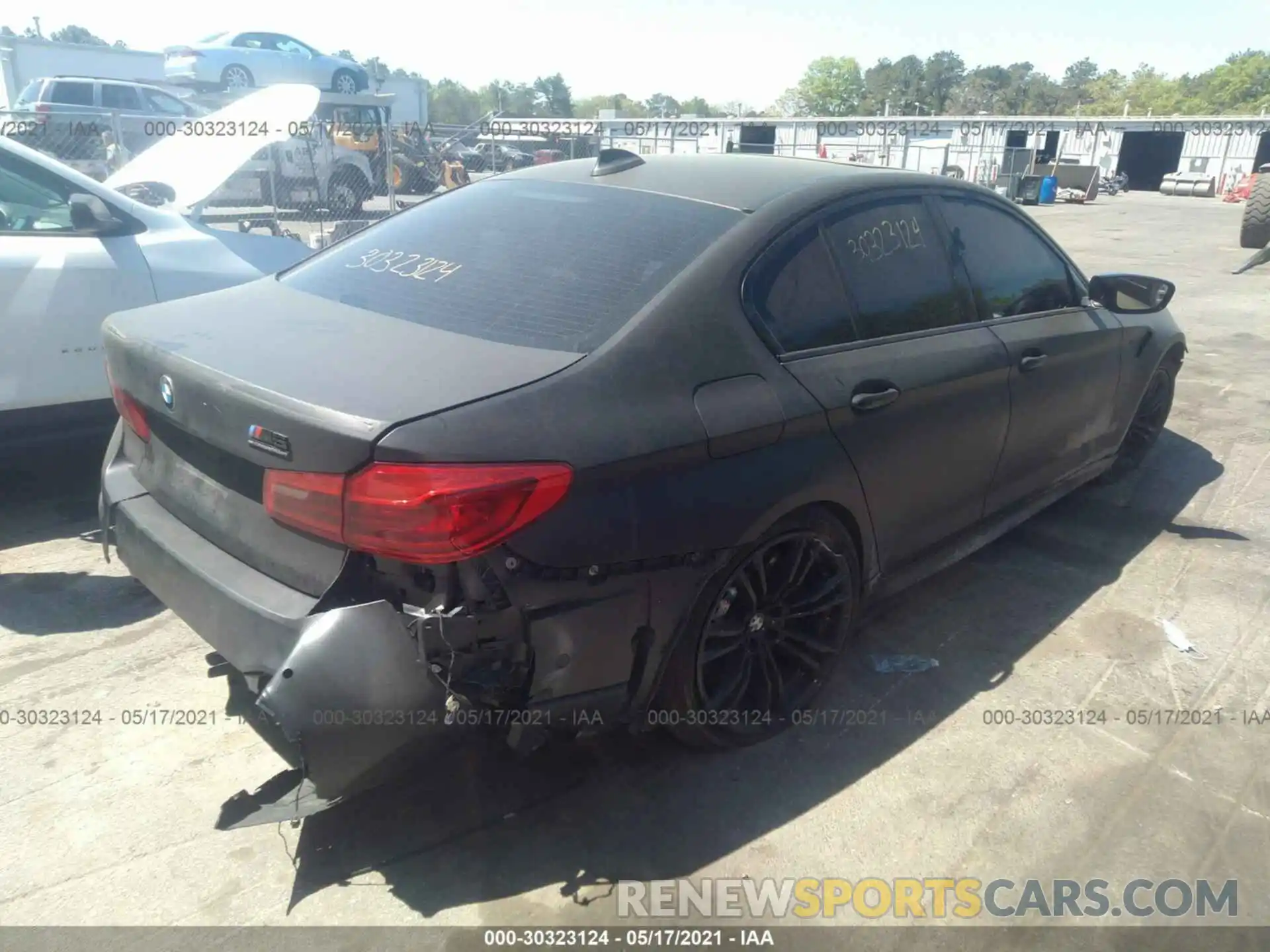 4 Фотография поврежденного автомобиля WBSJF0C01LCD39900 BMW M5 2020
