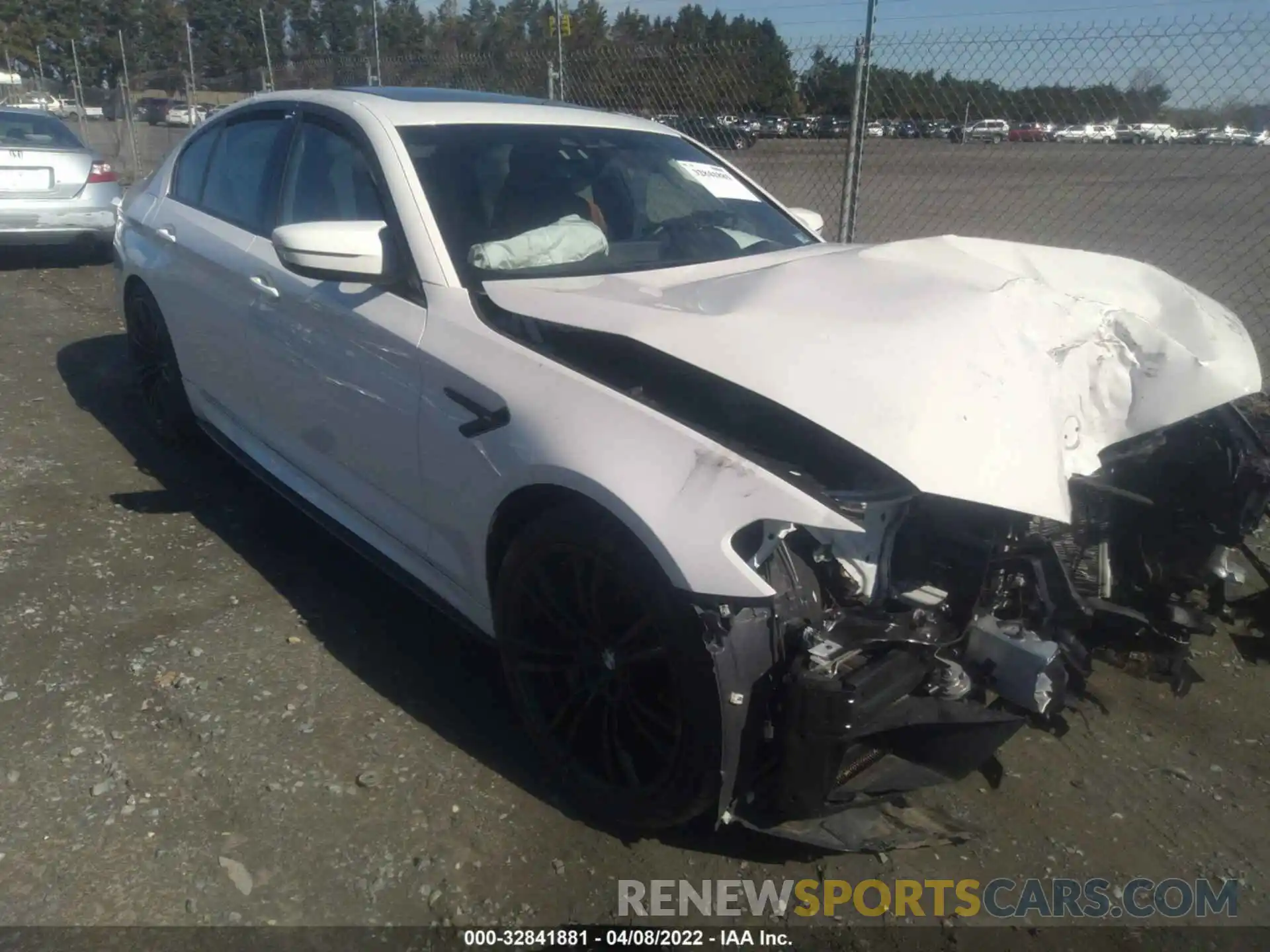 1 Photograph of a damaged car WBSJF0C01LCD55305 BMW M5 2020