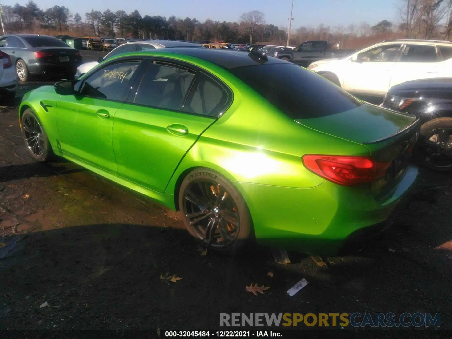 3 Photograph of a damaged car WBSJF0C01LCE69370 BMW M5 2020