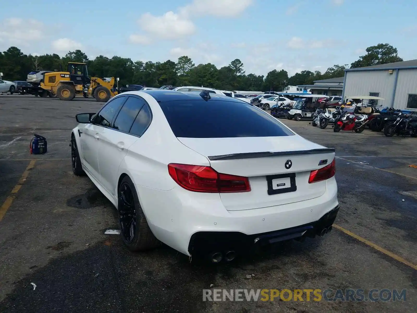 3 Photograph of a damaged car WBSJF0C04LB448872 BMW M5 2020