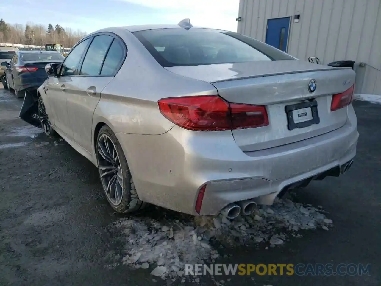 3 Photograph of a damaged car WBSJF0C06LCD38872 BMW M5 2020