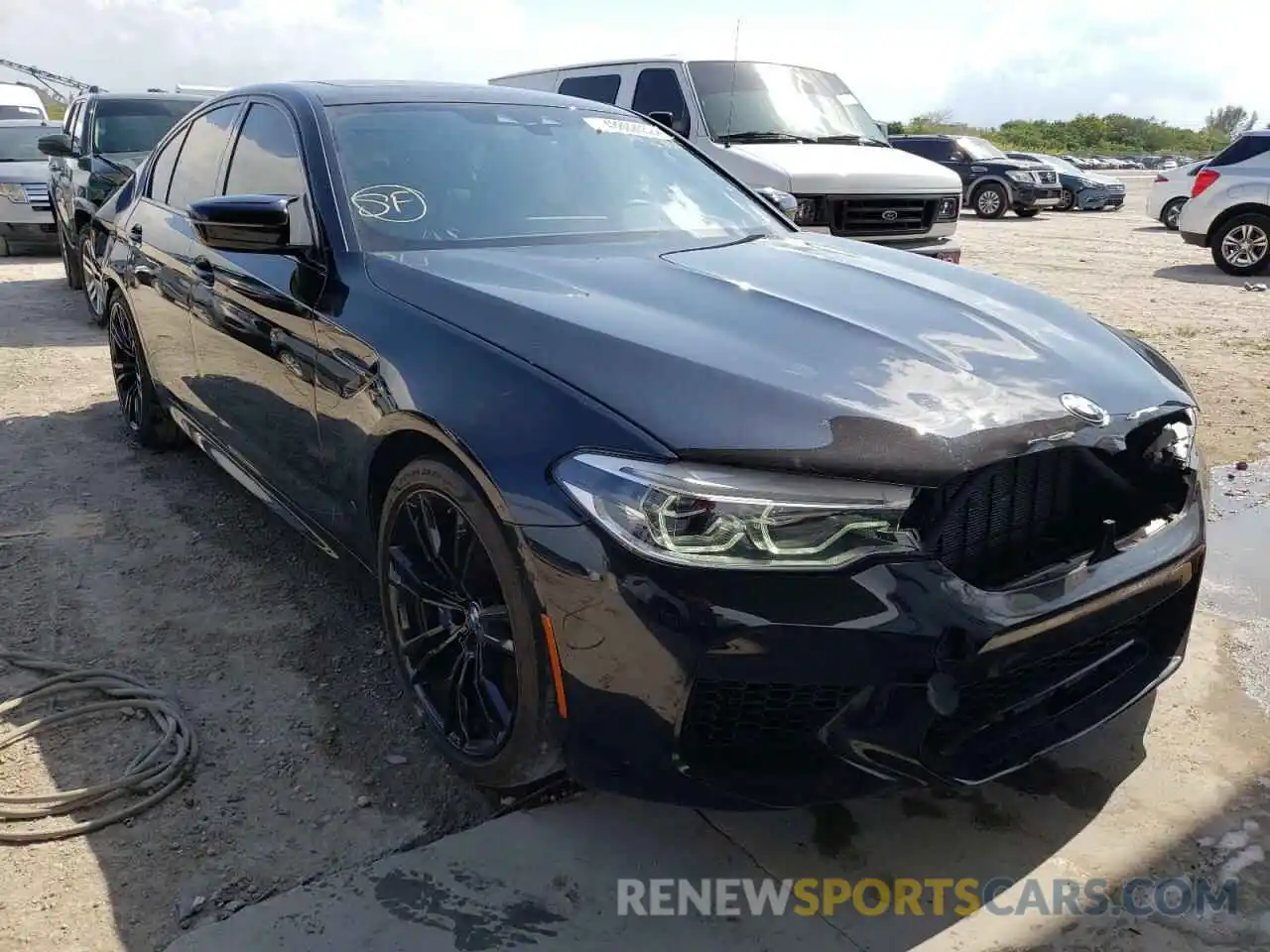 1 Photograph of a damaged car WBSJF0C07LCE18200 BMW M5 2020