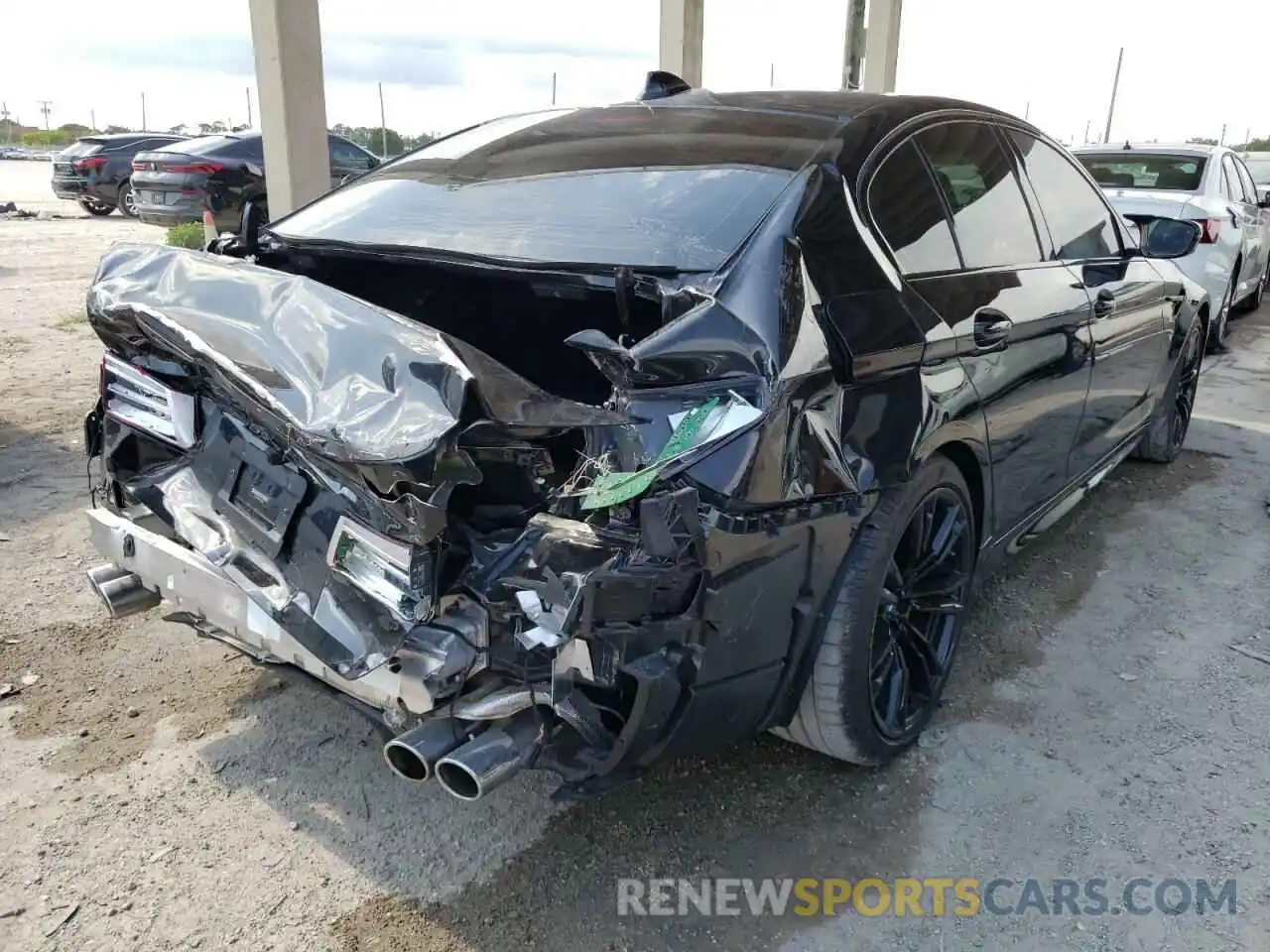 4 Photograph of a damaged car WBSJF0C07LCE18200 BMW M5 2020