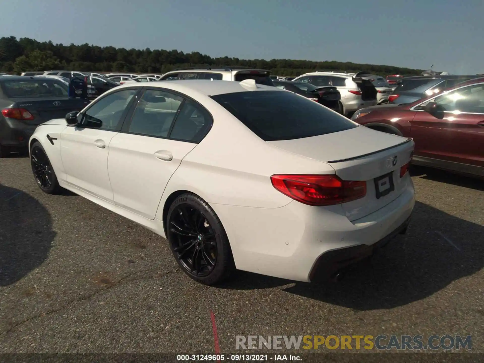 3 Photograph of a damaged car WBSJF0C07LCE31772 BMW M5 2020