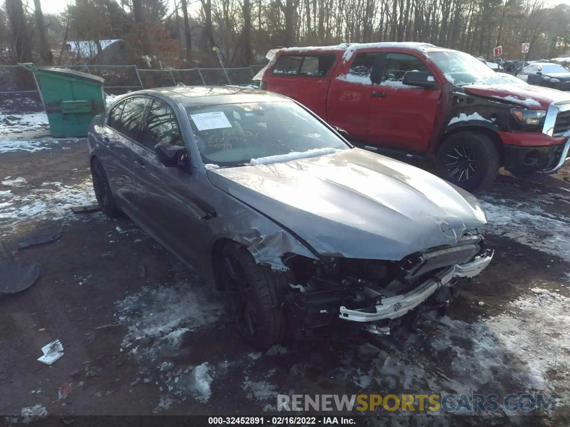 1 Photograph of a damaged car WBSJF0C08LCD48979 BMW M5 2020